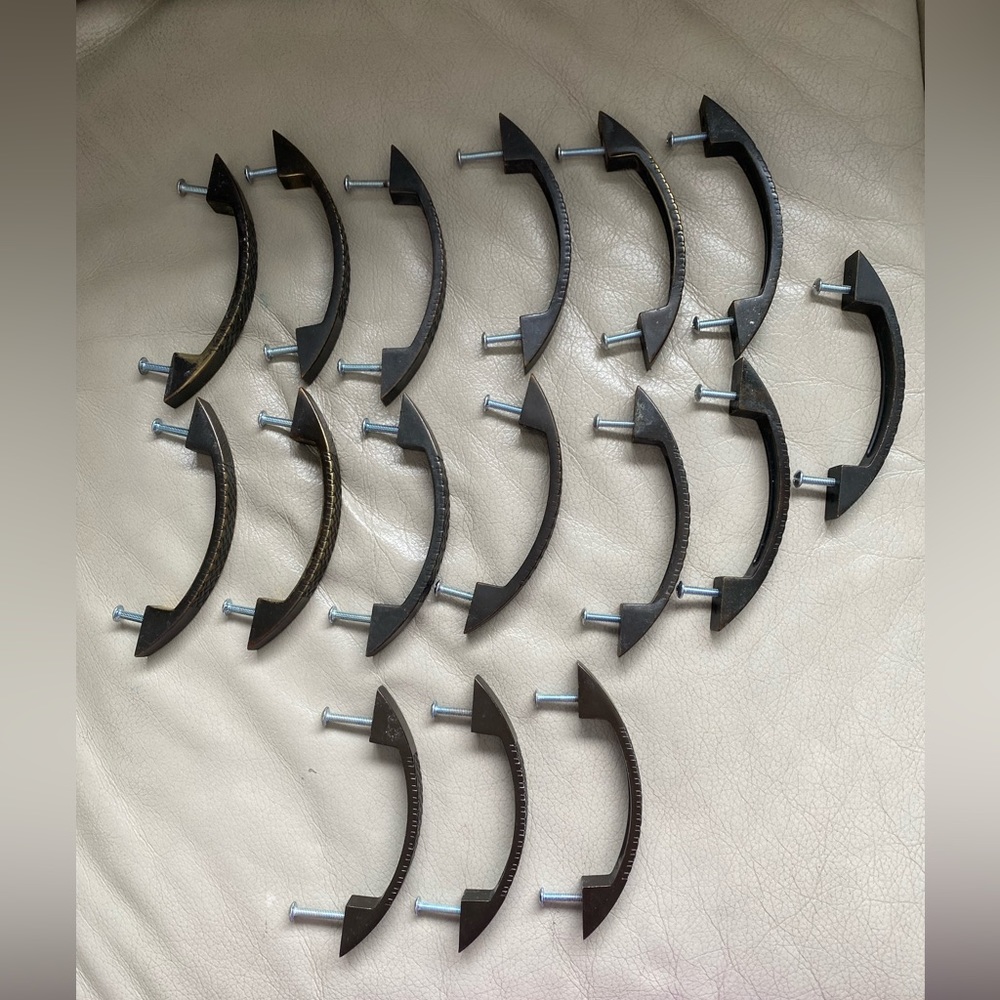 16 pcs vintage Cabinet Handles.